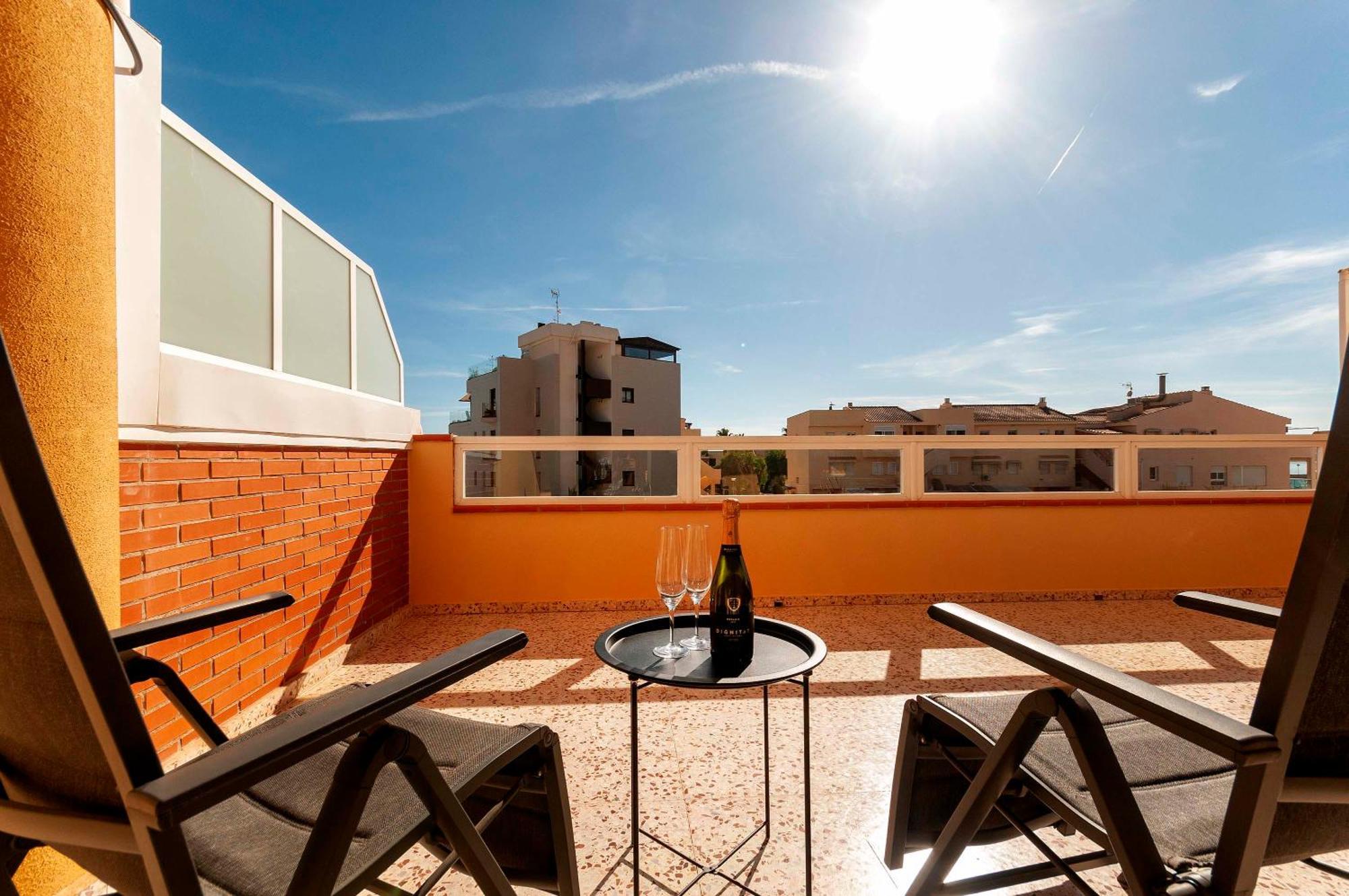 Primera Linea, Gran Terraza, Maravillosas Vistas, Alto Standing Вильяхойоса Экстерьер фото